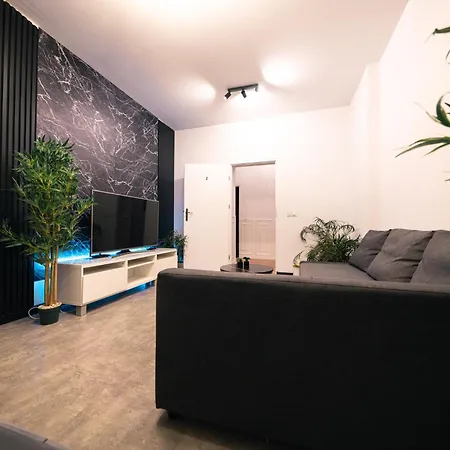 54 - 24h Self Check-in *