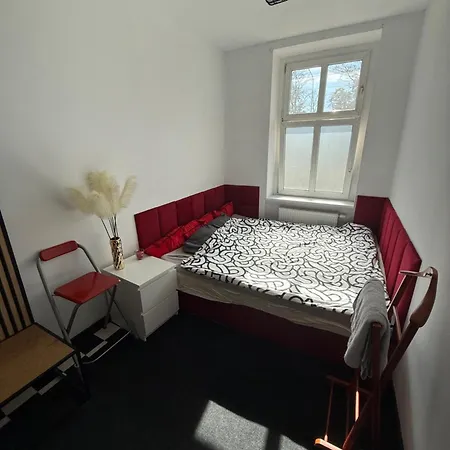 54 - 24h Self Check-in Liebeshotel